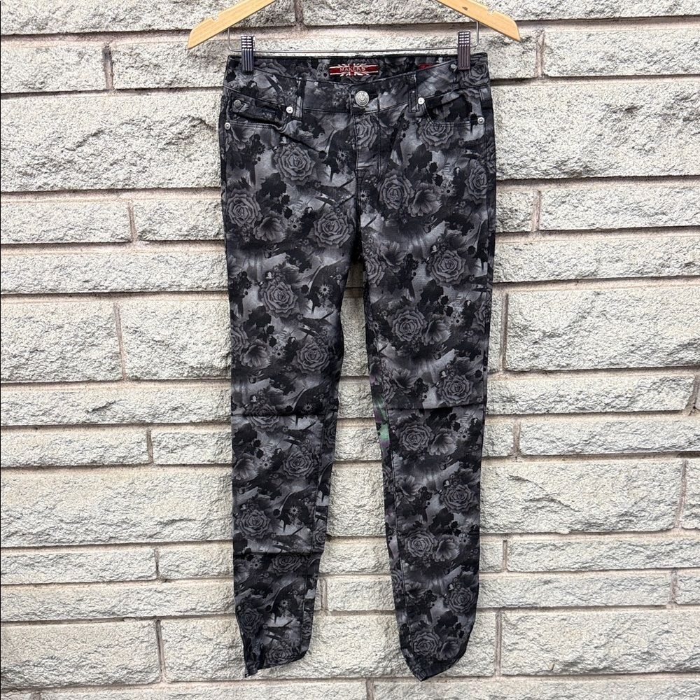 Makers of True Originals Black Floral Skinny Jeans